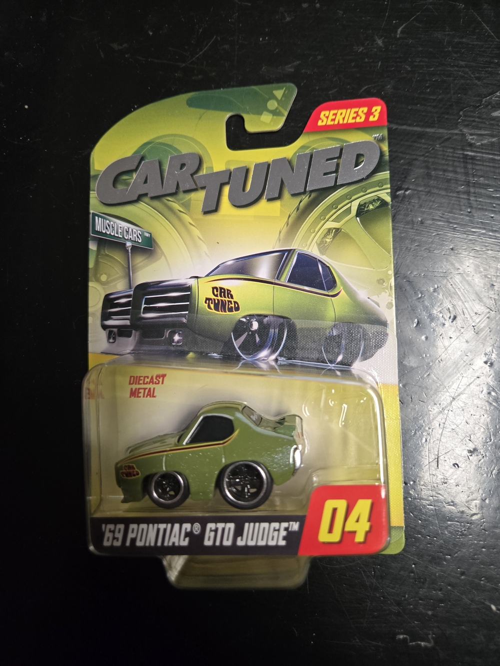 Car Tuned Series 3 '69 Pontiac GTO Judge Diecast Toy - Green